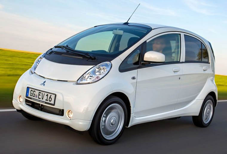 Mitsubishi i-MiEV blanco