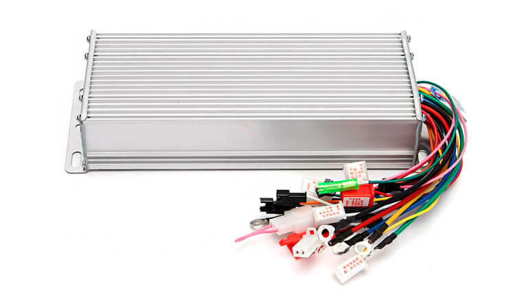 Inversor, conversor o controlador de moto eléctrica