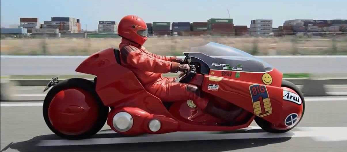 Moto de imitación a Akira amateur