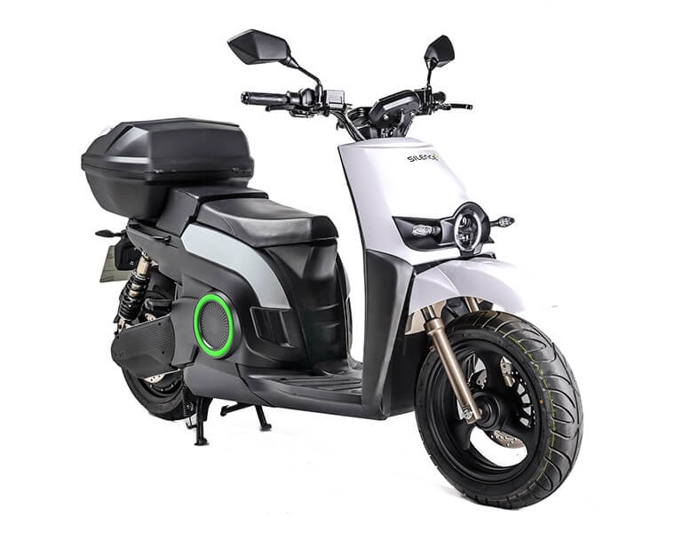 Scooter eléctrico Silence 02