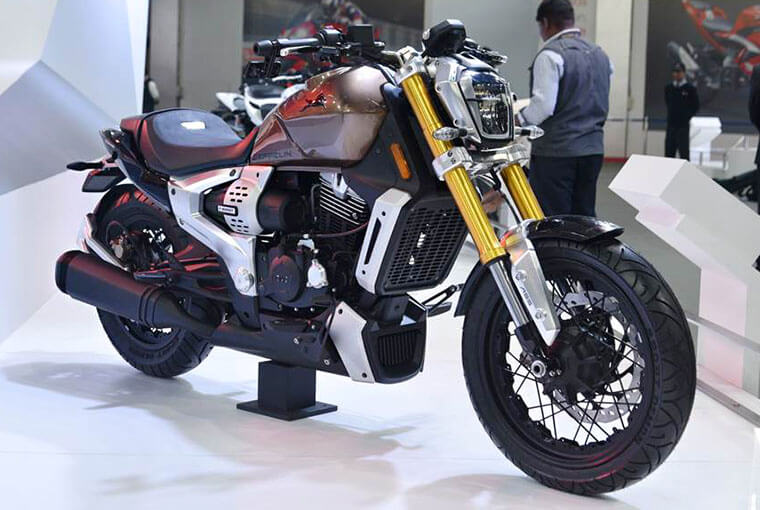 Moto híbrida TVS Ronin