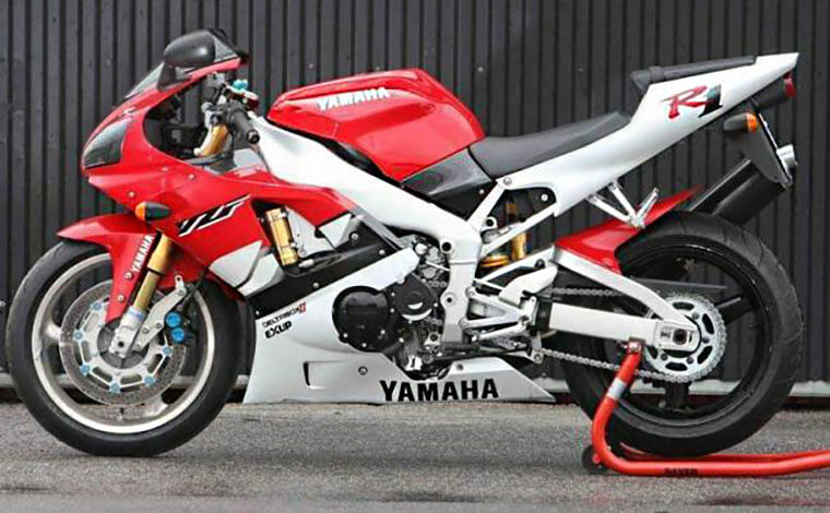 Yamaha R1 2WD