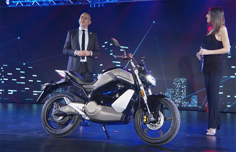 Super Soco Street Hunter en Vmoto World Premiere